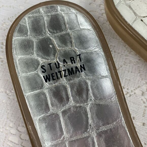 Stuart Weitzman Sandals Silver Clear Jelly Rose Accents thong toe Size 8 Slip on - Picture 3 of 13